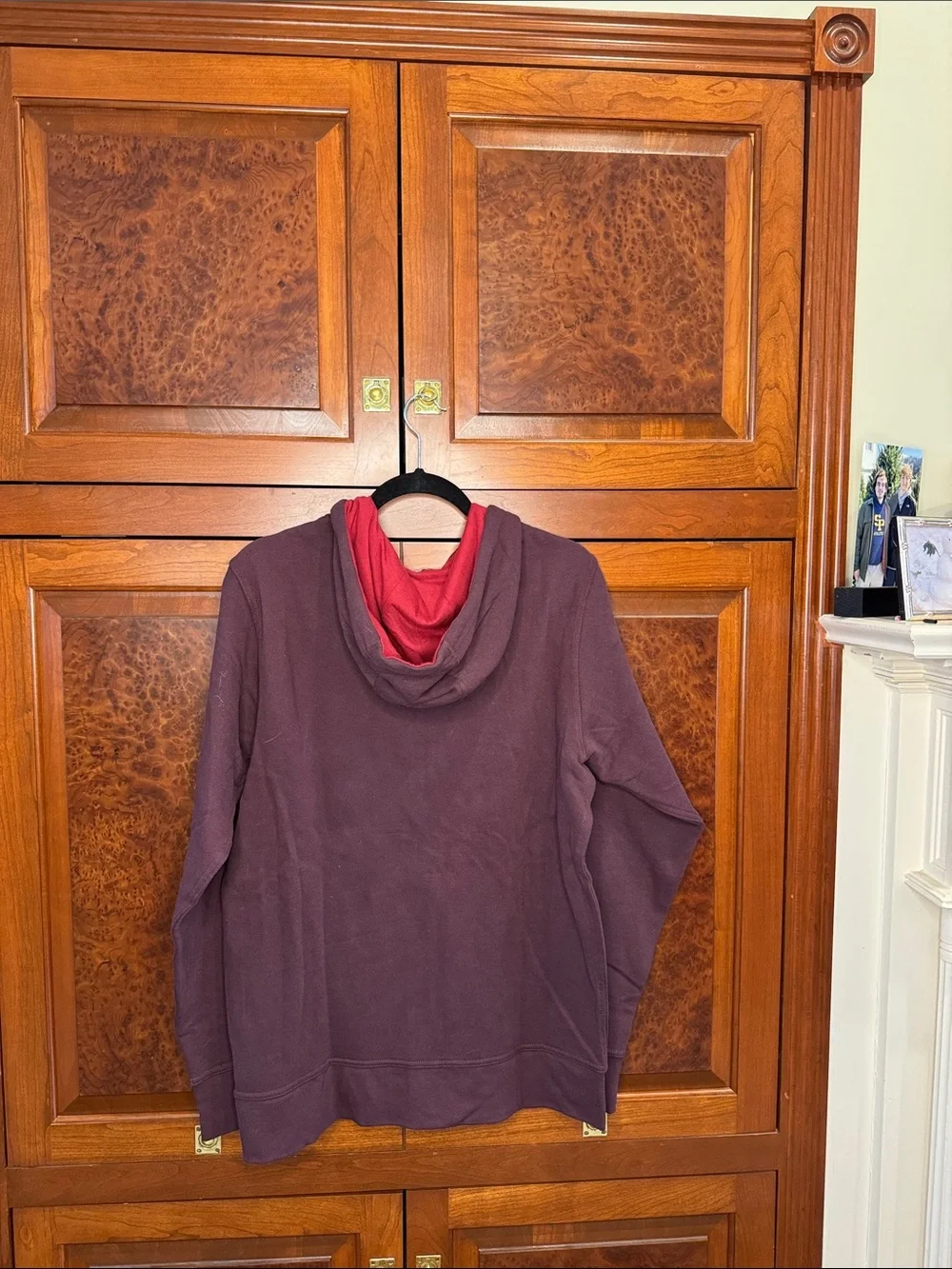 North Face Men's M Maroon Zip Hoodie with Red Lining NWT